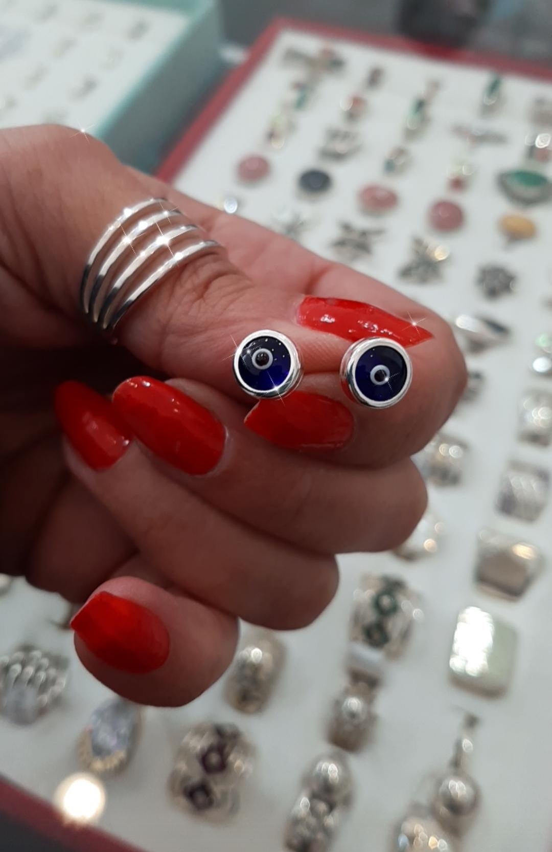 Aros ojitos azules