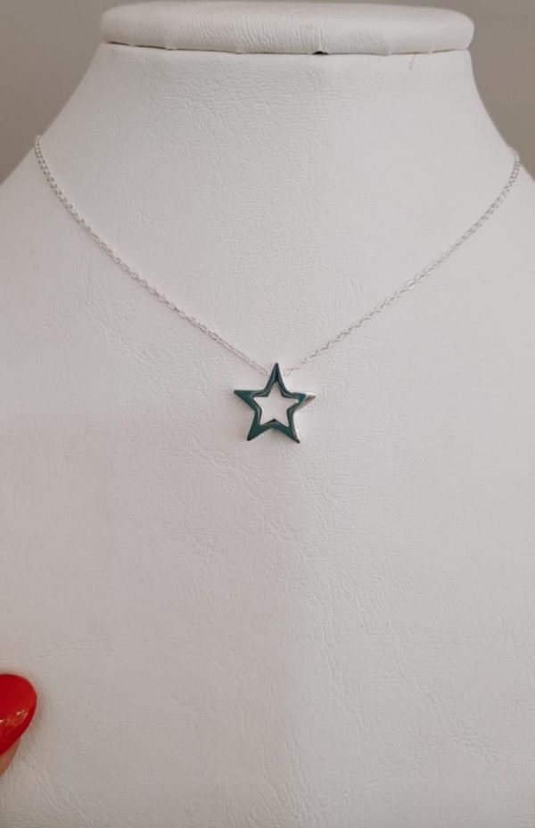 Collar con dije estrella