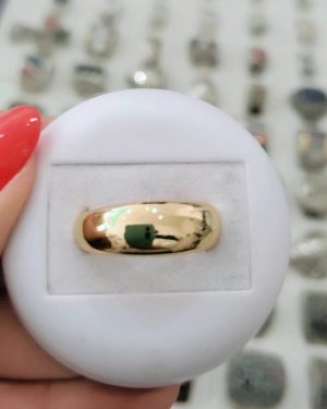 Anillo cinta dorado