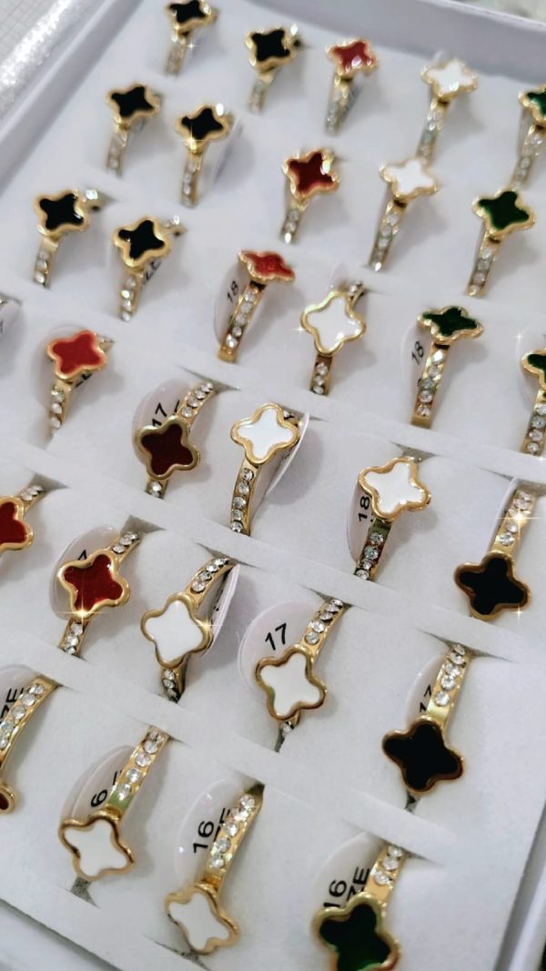 Anillos Van Cleef dorados