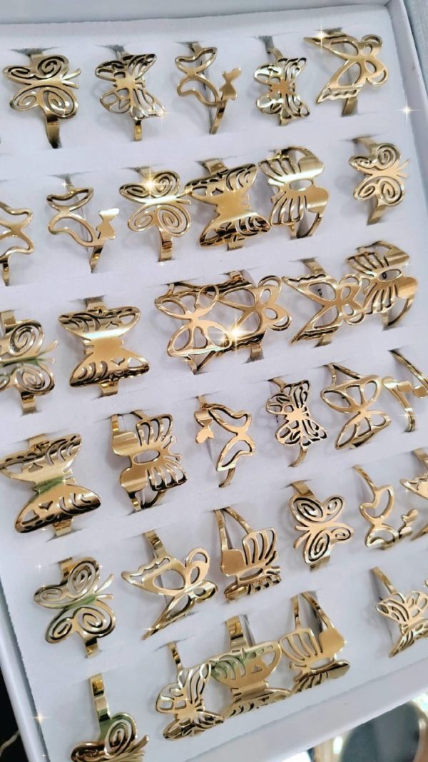 Anillos dorados a eleccion