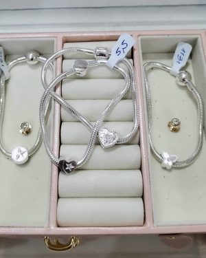 Pulsera pandora con dije