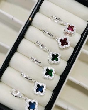 Aros van cleef