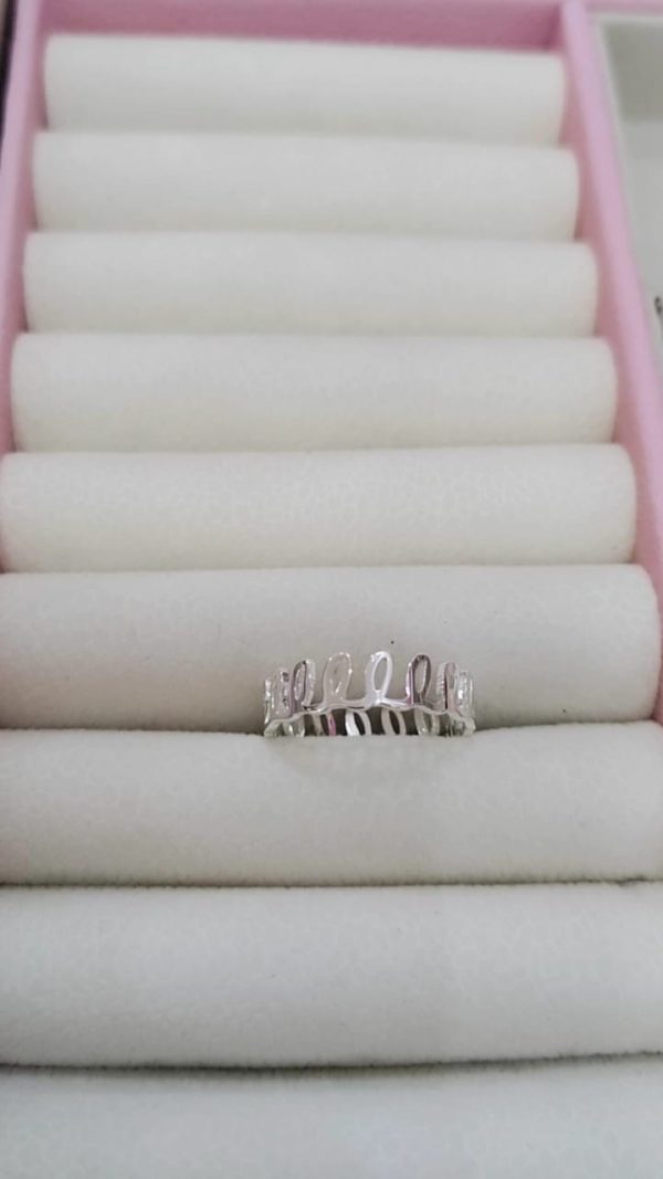 Anillo Eli