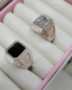 Anillo piedra