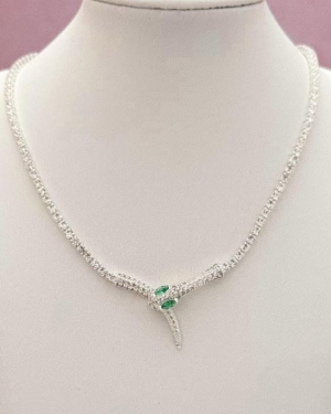 Collar snake