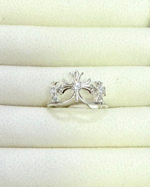 Anillo corona brillo