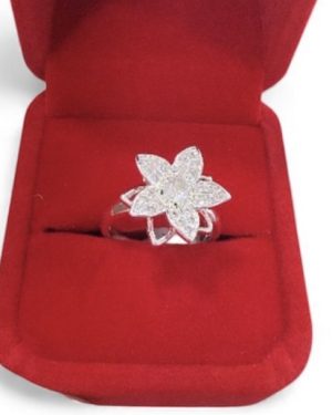 Anillo flower giratorio