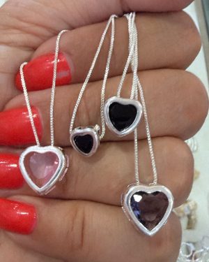 Collar con susano corazon