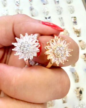 Anillo sol giratorio