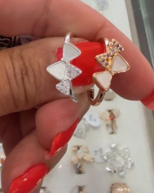 Anillo doble moño