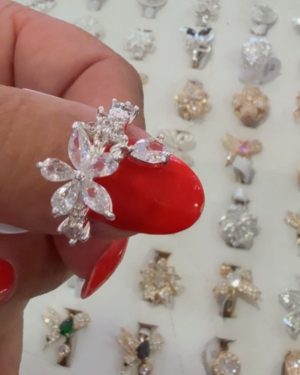 Anillo flor