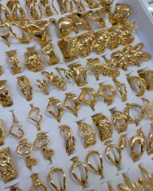 Anillos dorados a eleccion
