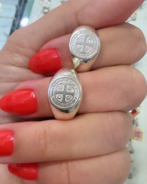 Anillo San Benito