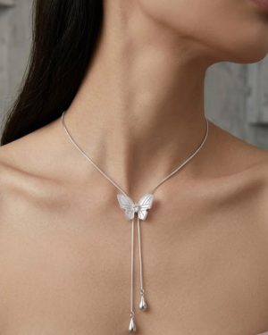 Collar mariposa