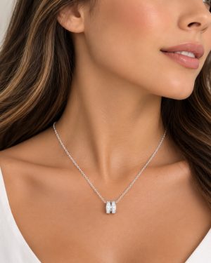 Collar dona