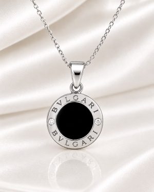 Collar Bvlgari..............Adelanto